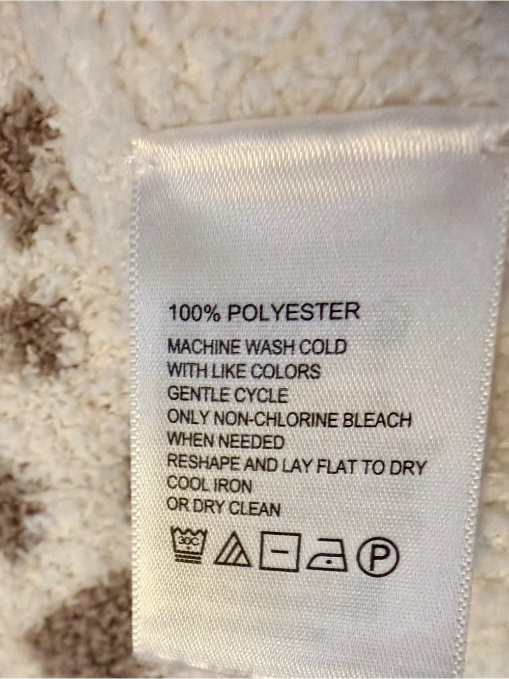 🌸H35 - Tommy Bahama Ultrasoft Plush Reversible Throw🤎🛏️🛍️